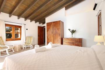 Villa in el Vilà, Pollença für 8 