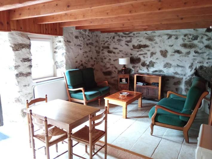 Location de vacances pour 2 personnes, avec terrasse et vue à Montoulieu - 2