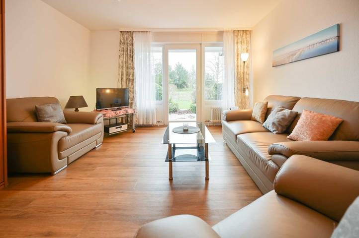 Ferienwohnung für 4 Personen, mit Terrasse in Kellenhusen - 2