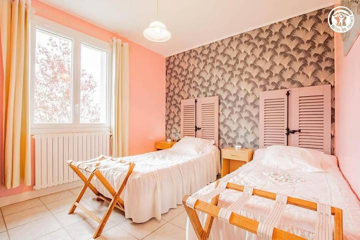 Location de vacances pour 6 personnes, avec jardin à Saint-Didier-sur-Arroux - 2