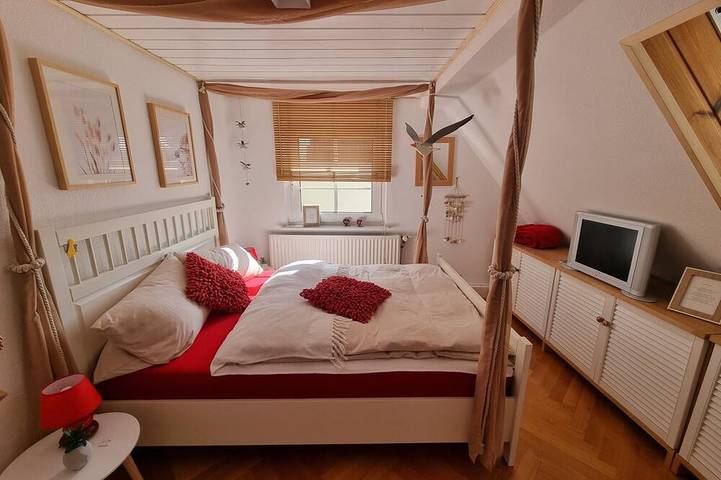 Ferienhaus für 8 Personen, mit Balkon und Garten sowie Sauna in Engelskirchen - 4
