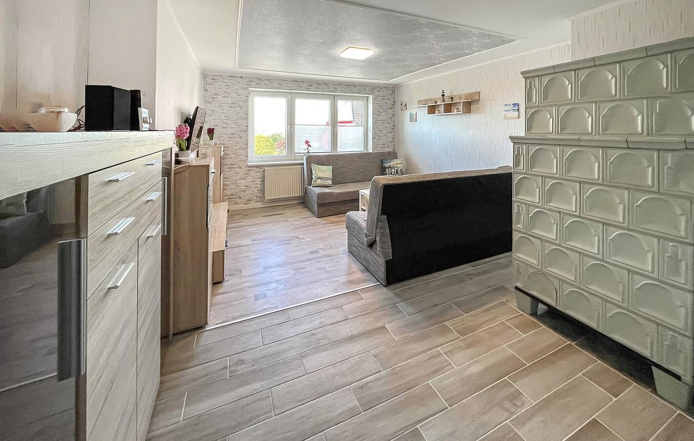 Apartamento vacacional entero, Retiro moderno con TV de pantalla plana y aparcamiento in Waren (Müritz), Lago Müritz