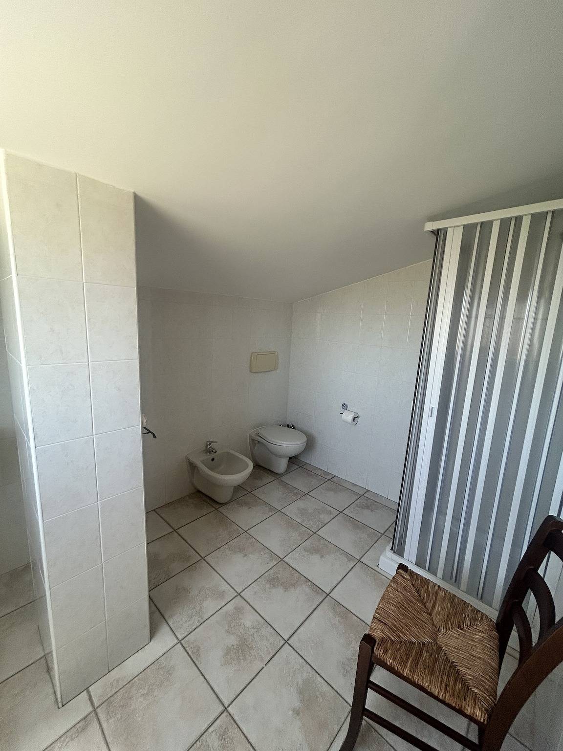 Camera 'Villa Ristòries 5' con vista montagna, Wi-Fi e aria condizionata in Matera, Piana del Metaponto