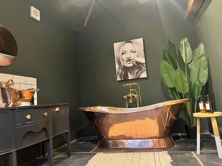 Rental for 3 people, with Hot tub and Garden in Nottinghamshire