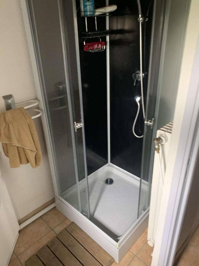 Location de vacances pour 6 personnes, avec terrasse ainsi que vue et jardin, animaux acceptés dans Saint-Vert - 2