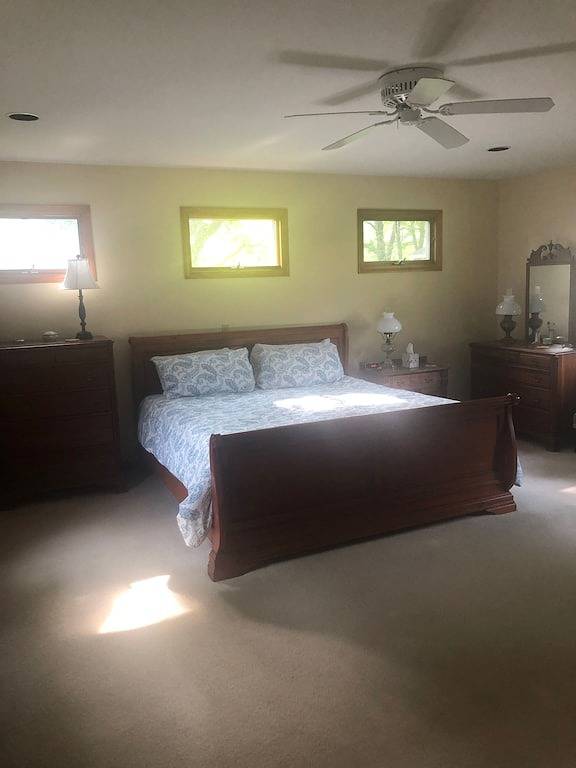 Ruhige Oase Minuten von Stränden, Weinbergen und der Innenstadt von Newport in Middletown, Newport County