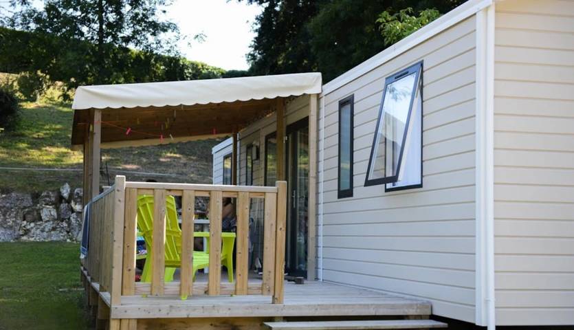 Mobil home pour 8 personnes, avec bassin pour enfant à Montpon-Ménestérol - 4