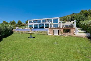 Villa in Santa Eulària des Riu, Ibiza Osten für 8 