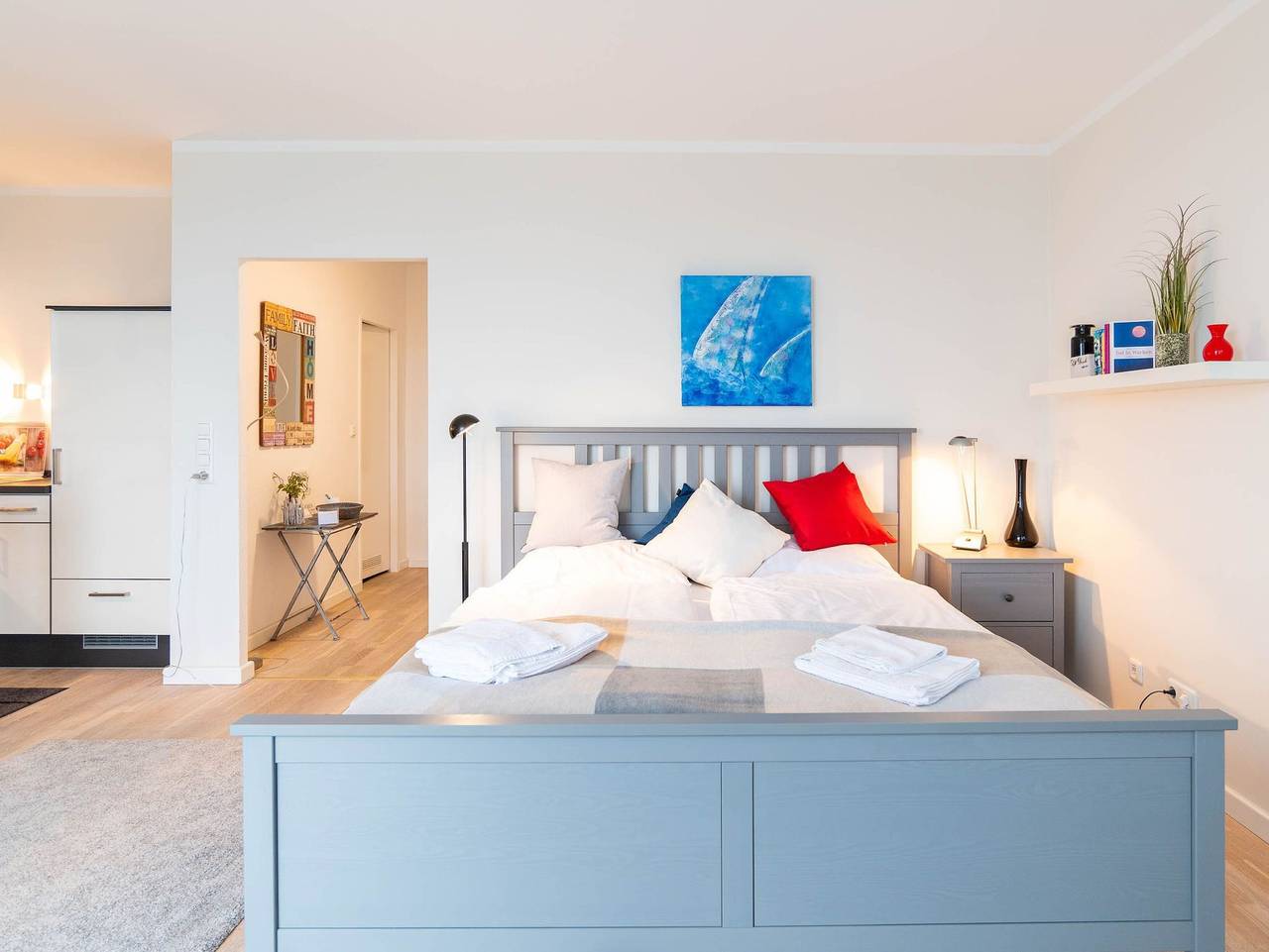 Ganze Ferienwohnung, Seeschwalbe in Kieler Förde, Kiel