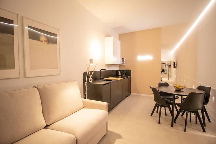 Apartamento de vacaciones para 4 personas, con balcón y jardín, Se admiten mascotas en Valencia