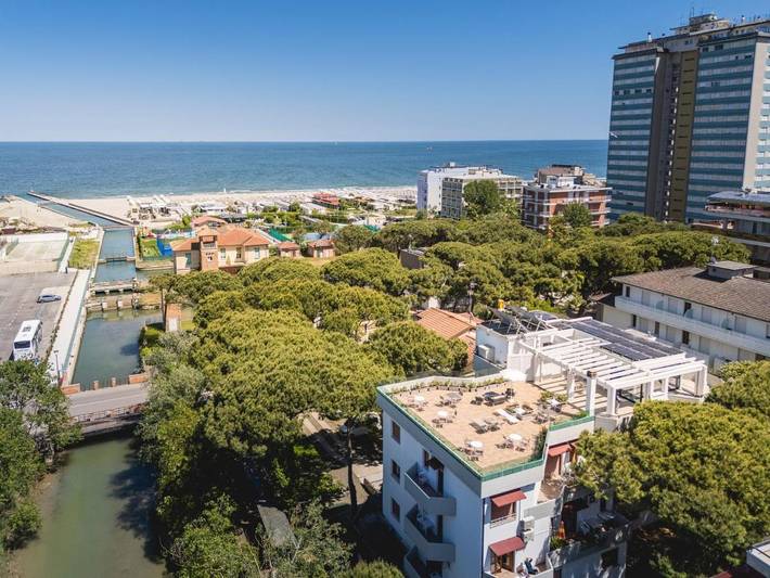 Residence per 3 persone, con Balcone e Terrazza nonché Giardino a Milano Marittima