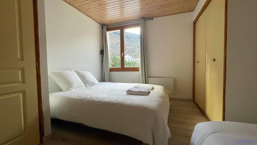 Chambre d’hôte pour 3 personnes, avec jardin à Laruns - 4