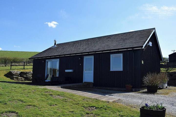 Log cabin for 4 people, with garden in Aberfeldy