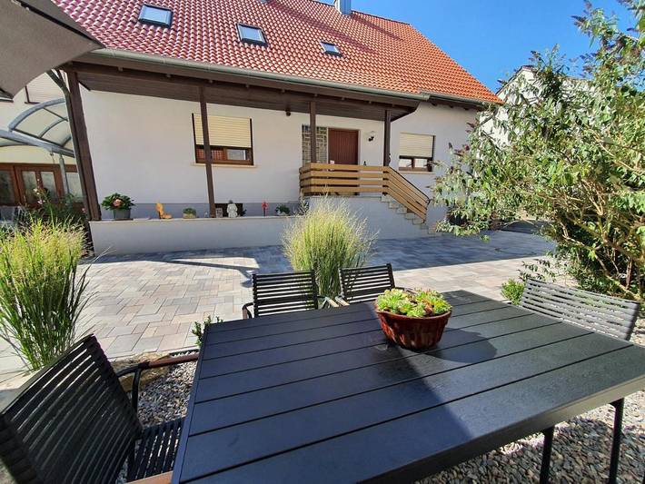 Ferienwohnung für 4 Personen, mit Terrasse in Hallerndorf