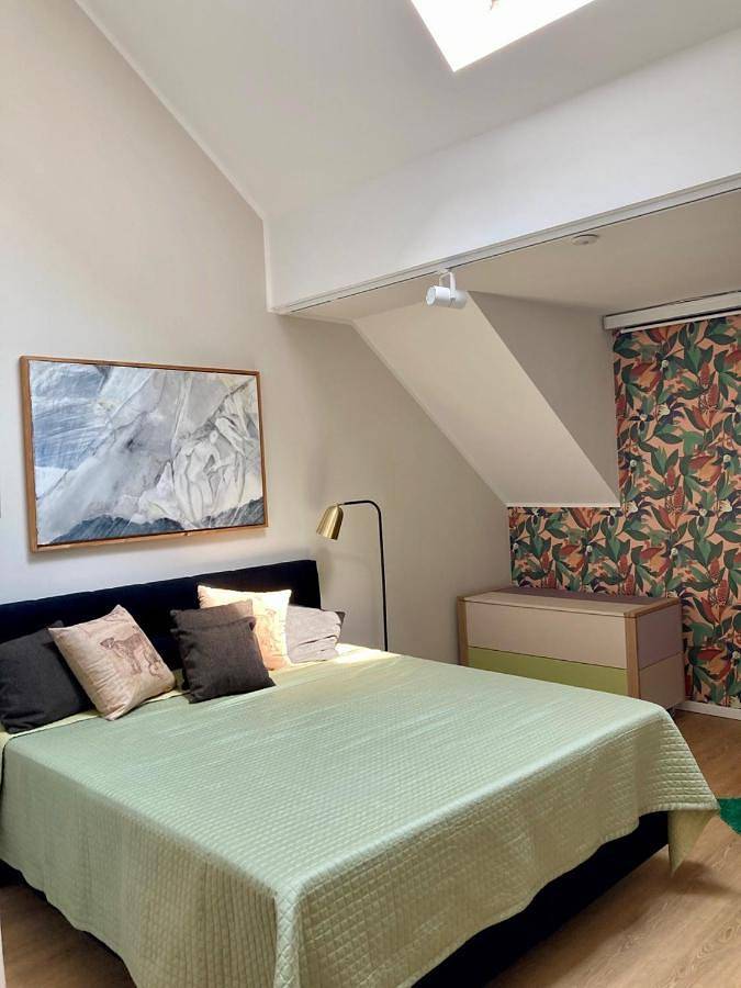 Ganze Wohnung, Wunderschöne Ferienwohnung in innovativem Zero-Emissionen Haus in Weitmar, Bochum