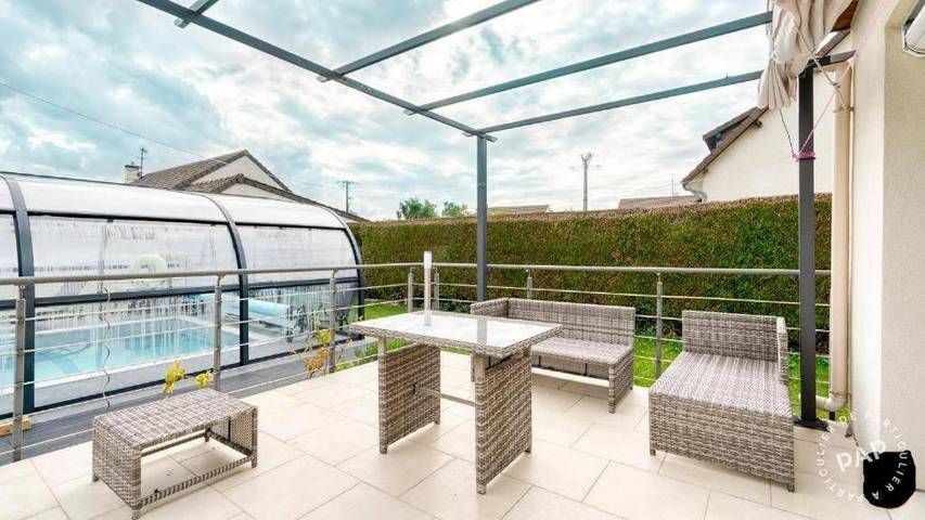 Location de vacances pour 10 personnes, avec terrasse et piscine à Ranville - 4