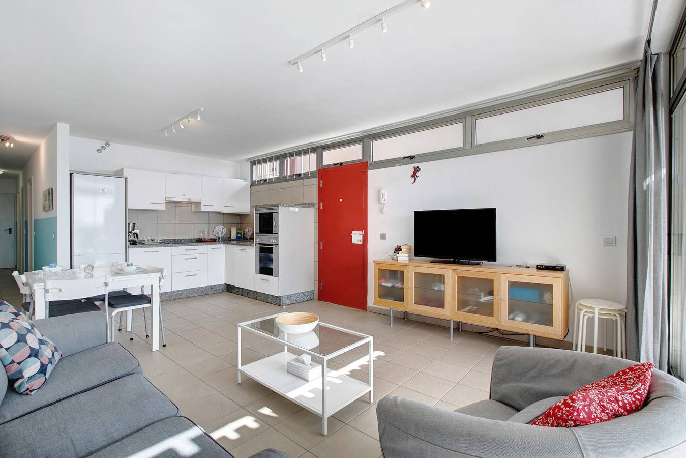 Apartamento entero, Apartamento de vacaciones 'Casa Médano 25 By Médano Rentals' con vistas al mar, terraza y Wi-Fi in Playa el Médano, Granadilla de Abona