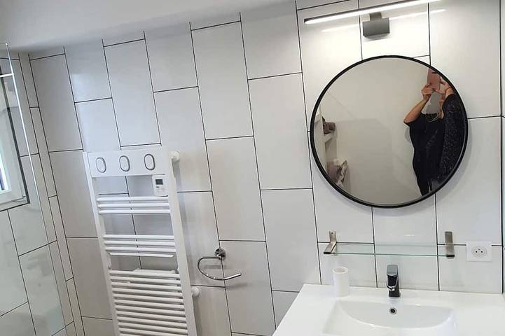 Location de vacances pour 8 personnes, avec jacuzzi ainsi que jardin et terrasse à Rochegude - 4