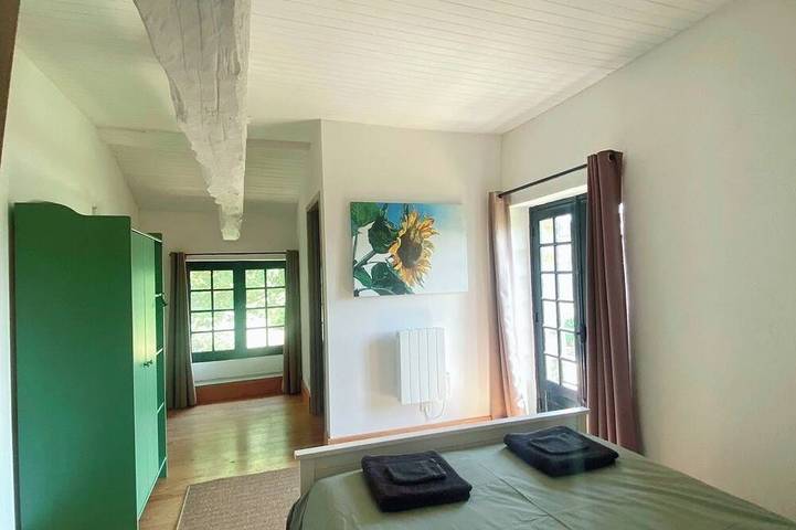 Gîte pour 4 personnes, avec piscine ainsi que terrasse et jardin à Villefranche-du-Périgord - 4