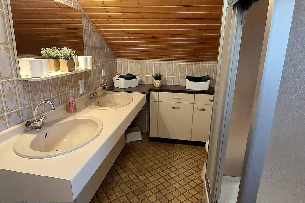 Ganze Wohnung, 1 bedroom apartment in mã¶rlenbach in Mörlenbach, Bergstraße