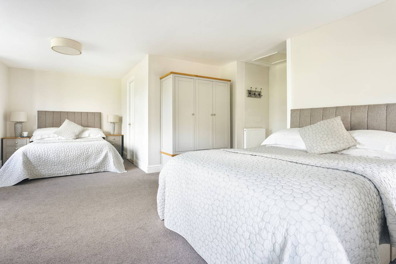 Entire holiday apartment, Kelsick Villa Guest House - Catbells in Ambleside, Lake District