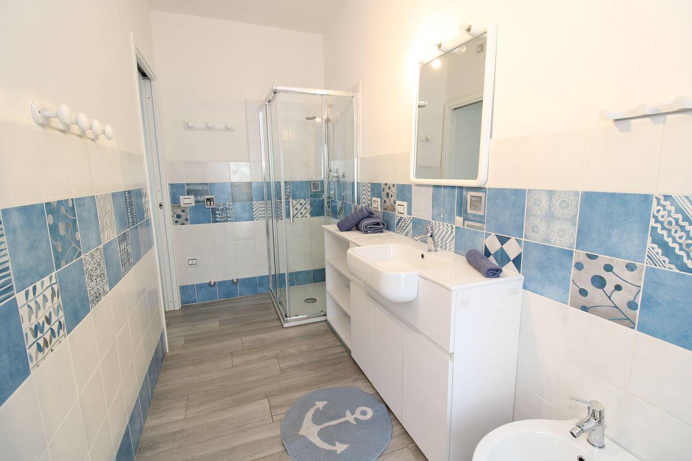 Appartamento intero, Appartamento vacanze per 4 persone con terrazza in La Caletta, Siniscola