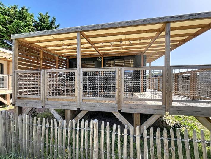 Gîte pour 6 personnes, avec terrasse ainsi que jardin et piscine dans Kairon Plage - 2