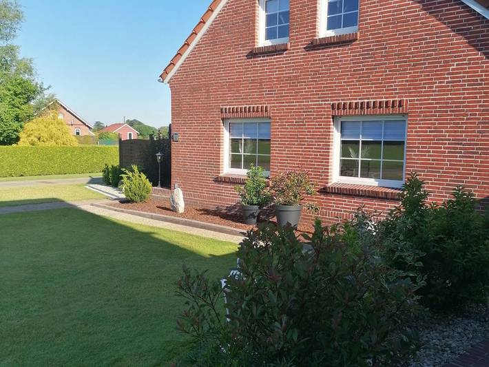 Ferienwohnung für 6 Personen, mit Terrasse und Garten sowie Ausblick