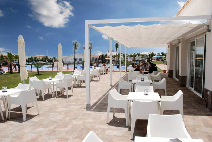 Camping pour 6 personnes, avec terrasse ainsi que piscine et sauna, animaux acceptés sur la Costa Blanca - 4