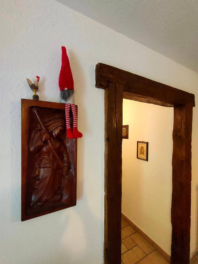 Gîte pour 7 personnes, avec terrasse dans Gignod - 2