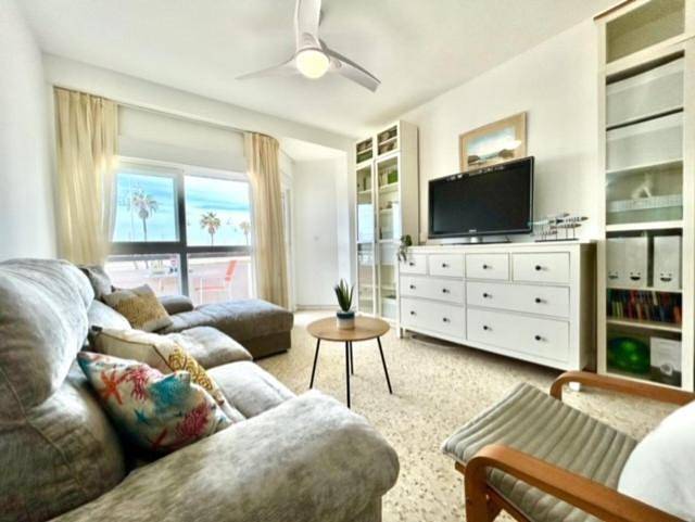 Apartamento para 6 personas, con piscina además de jardín y vistas en Valdelagrana