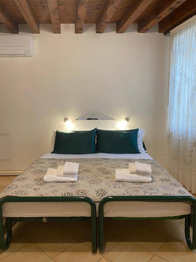 Maison d’hôte pour 3 personnes, avec Jardin à Padoue