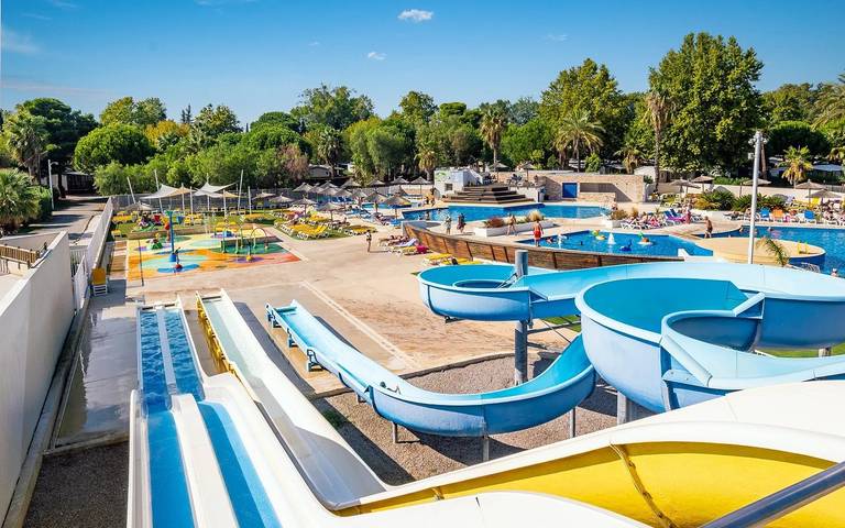 Camping pour 6 personnes, avec bassin pour enfant à Saint-Cyprien - 2