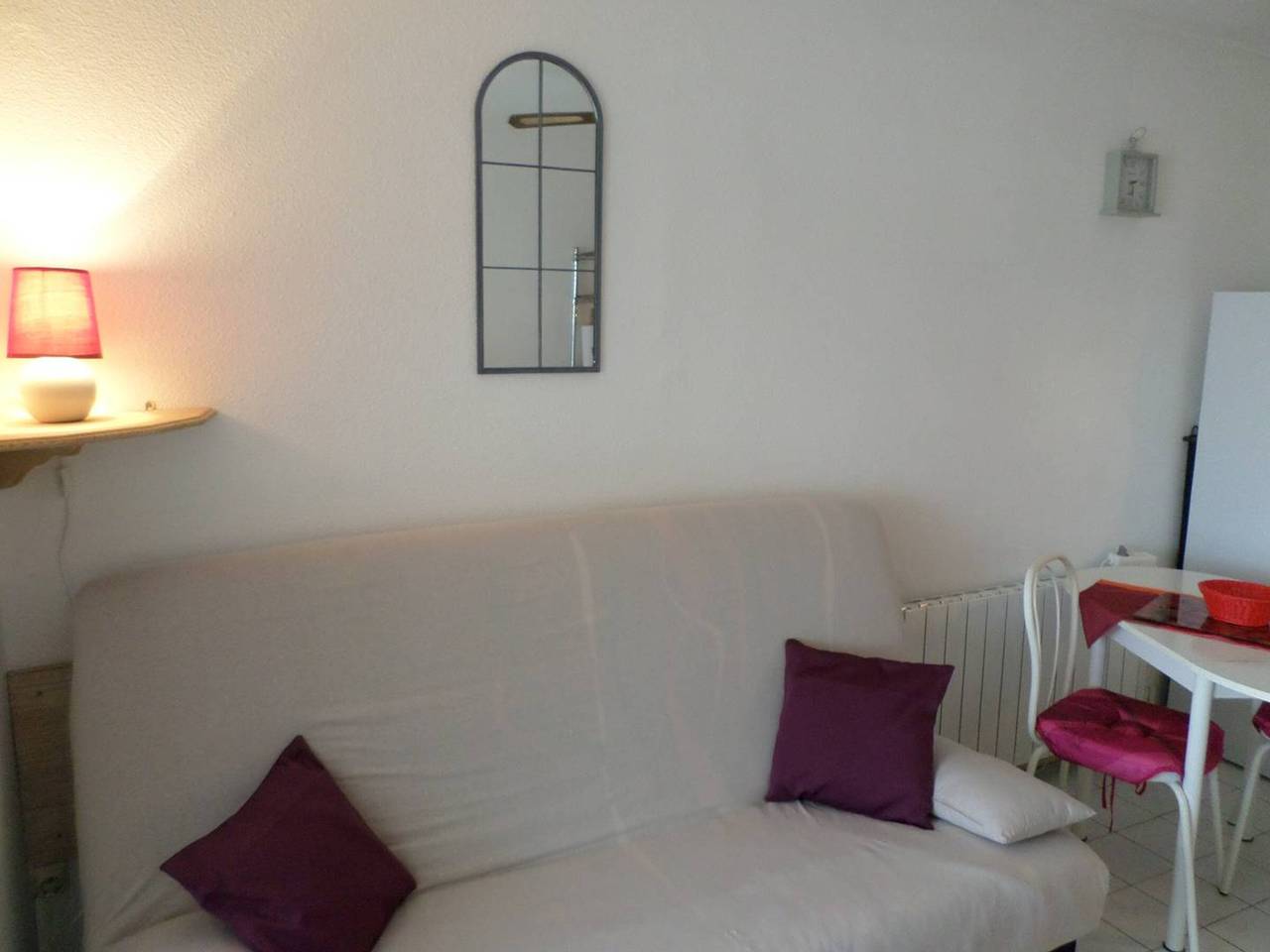 Entire apartment, Cozy F2 in Balaruc with garden, 4 sleeps in Balaruc-les-Bains, Côte d'Améthyste