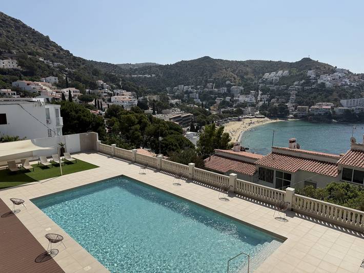 Ferienwohnung für 6 Personen, mit Balkon/Terrasse, mit Haustier in Roses - 3