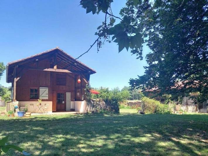 Gîte pour 4 personnes, avec terrasse à Bélis