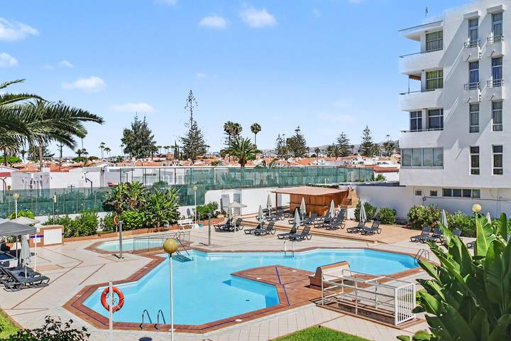 Ganze Wohnung, „Barbados Tirajana Zwei Schlafzimmer“ mit Gemeinschaftspool, Wlan und Klimaanlage in Maspalomas, San Bartolomé de Tirajana