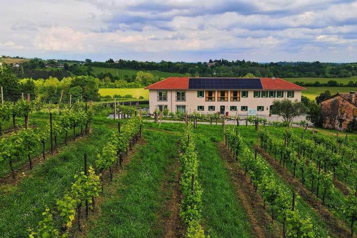 Casa vacanza per 2 persone, con Giardino e Panorama a San Pietro di Feletto