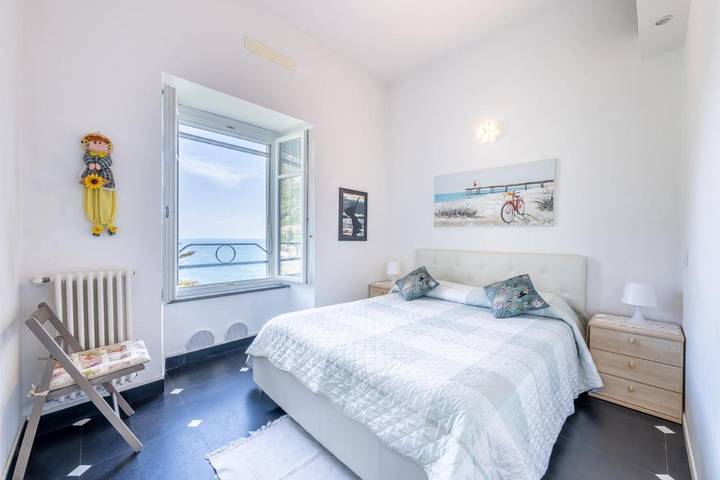 Gîte pour 6 personnes, avec terrasse à Corniglia - 4