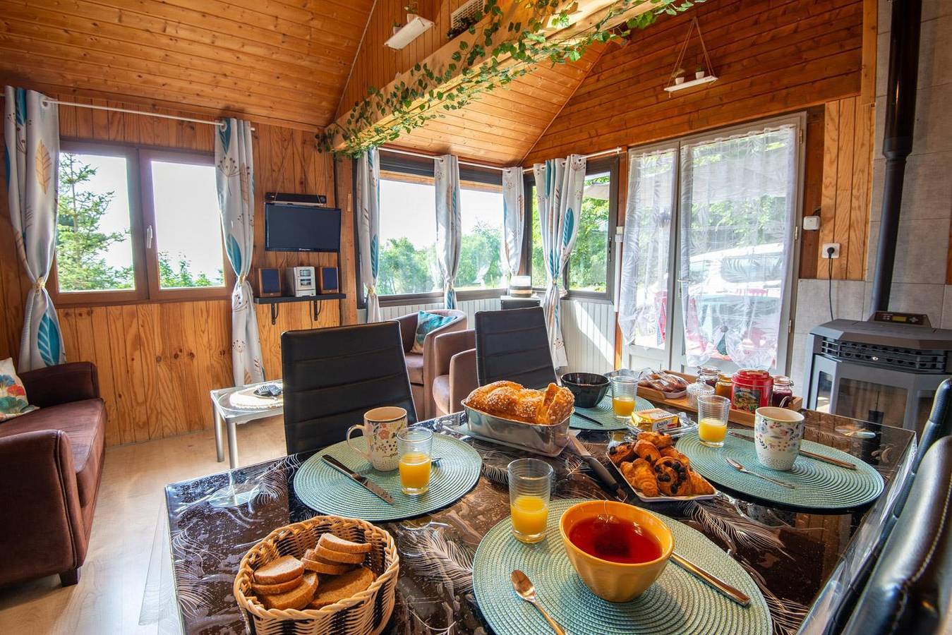 Chalet des 2 M 2/4 personnes in Antrenas, Mende und Umgebung