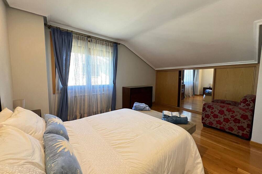 Yourhouse Fontevella Ii in O Pereiro de Aguiar, Ourense Region