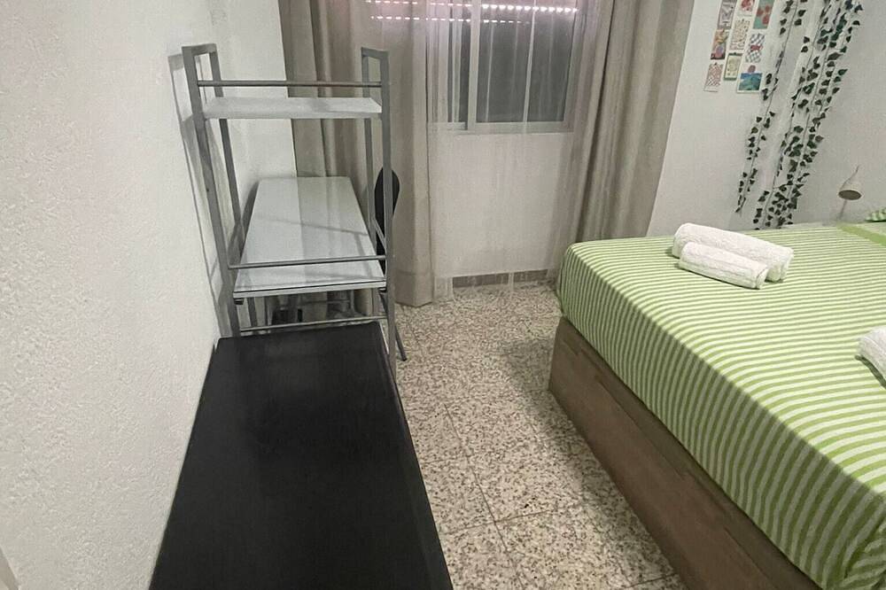 Apartamento inteiro, Apartamento Universidad in Huelva, Costa de la luz