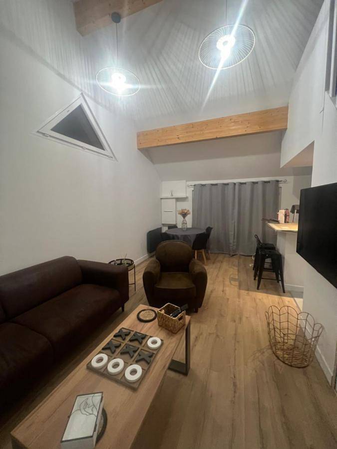 Appartement entier, Two-Bedroom Apartment in Maisons-Alfort, Val-de-Marne