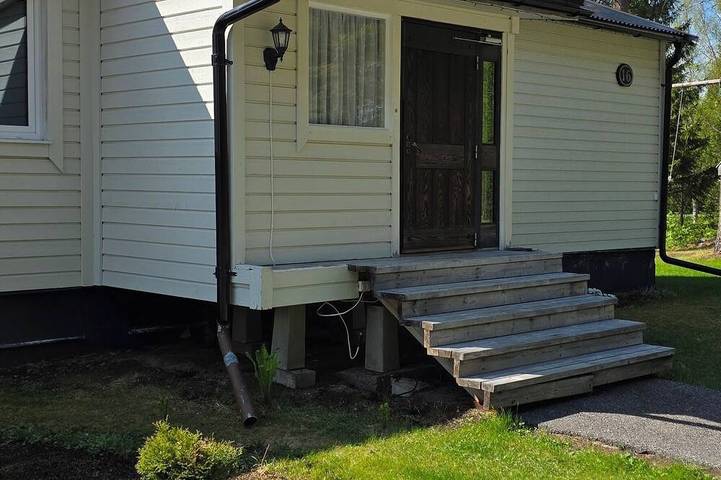 Ferienhaus für 6 Personen, mit Sauna und Terrasse sowie Garten in Nordschweden