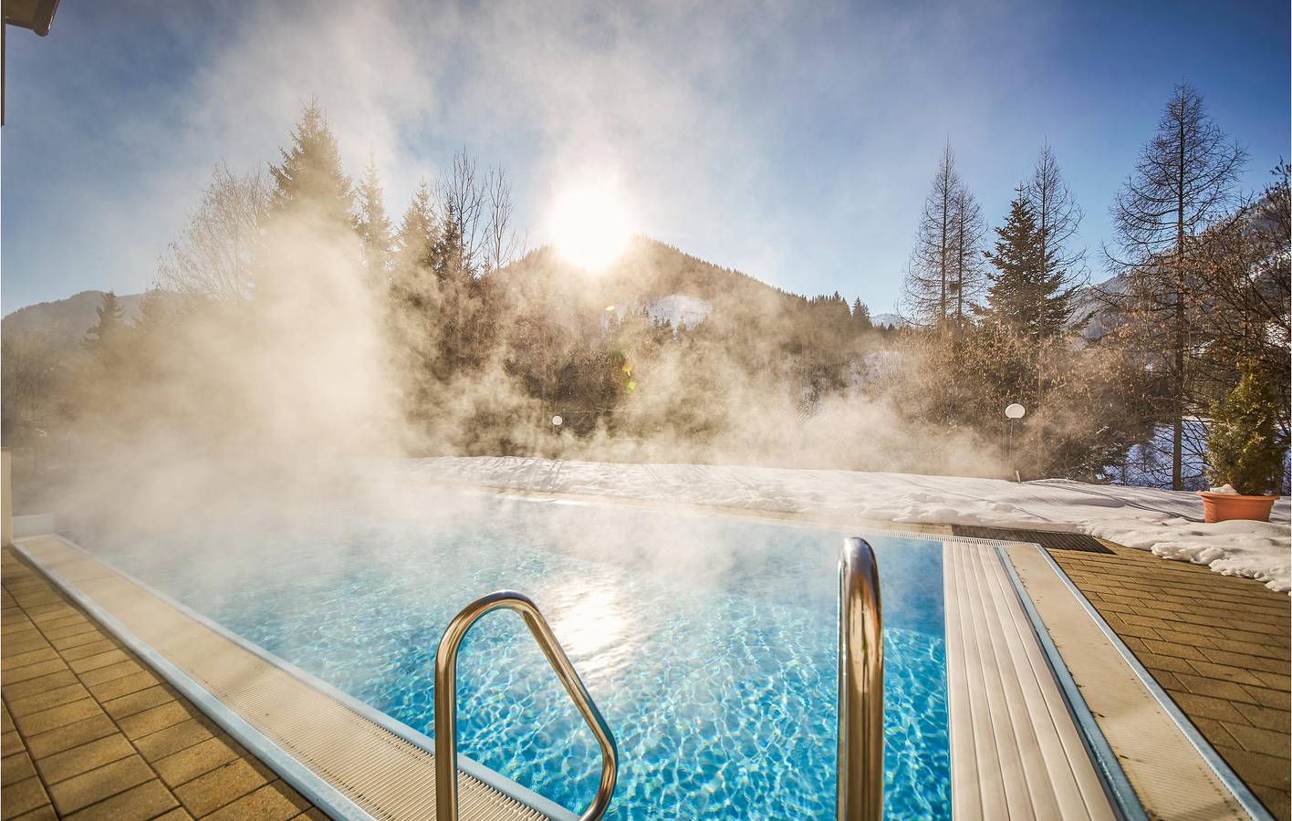 Geheel vakantieappartement, Gezellig appartement met sauna en terras, op 300 meter van het Skicircus Saalbach-Hinterglemm in Viehhofen, Pinzgau