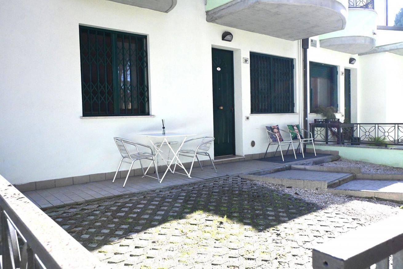 Appartamento intero, Rp01 - Cesenatico, ampio appartamento con giardino vicino al mare in Cesenatico, Provincia di Forlì-Cesena