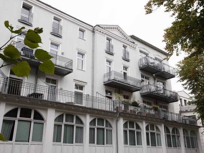 Ferienwohnung für 2 Personen, mit Balkon in Rostock