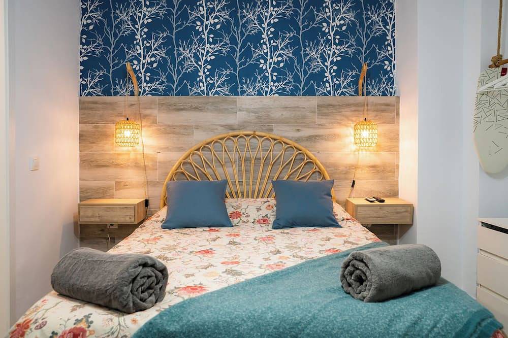 Entire apartment, Studio Malaga A | Café | Ac |Center|Terrace|2 pax in Malaga Centro Historico, Malaga