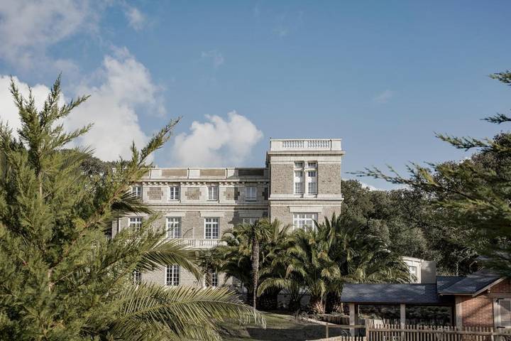 Hôtel pour 2 personnes, avec jardin et piscine dans Plage des Sableaux
