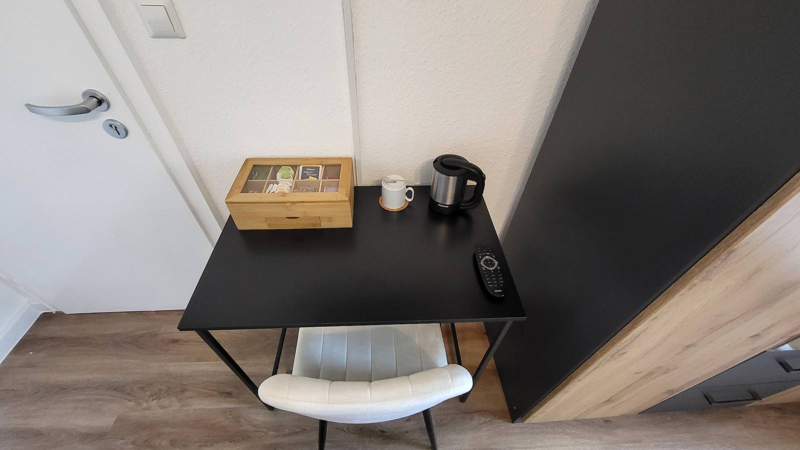 Entire apartment, Holiday flat "Haus Traudel" with private terrace, private garden and Wi-Fi in Overath, Rheinisch-Bergischer Kreis